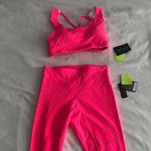 Onzie neon pink bra & legging